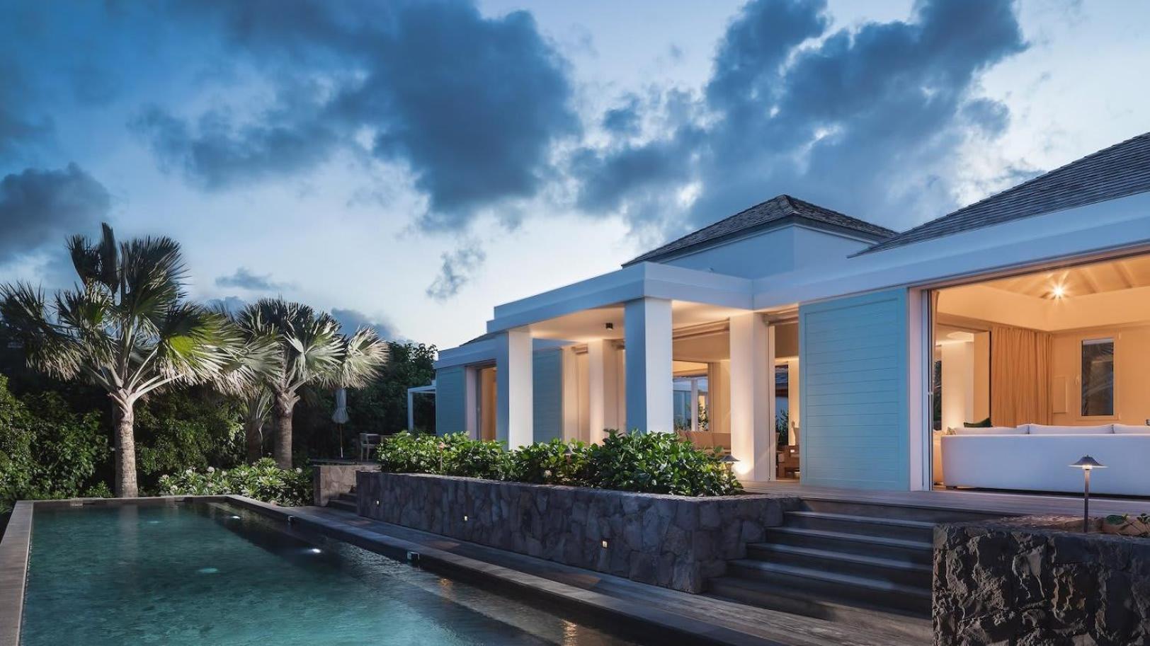 Ideally Located Prestigious Villa Toiny エクステリア 写真