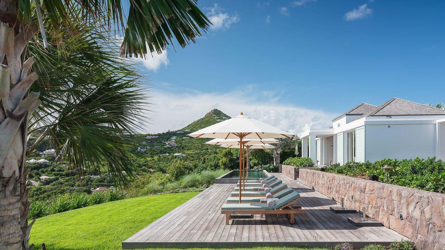 Ideally Located Prestigious Villa Toiny エクステリア 写真