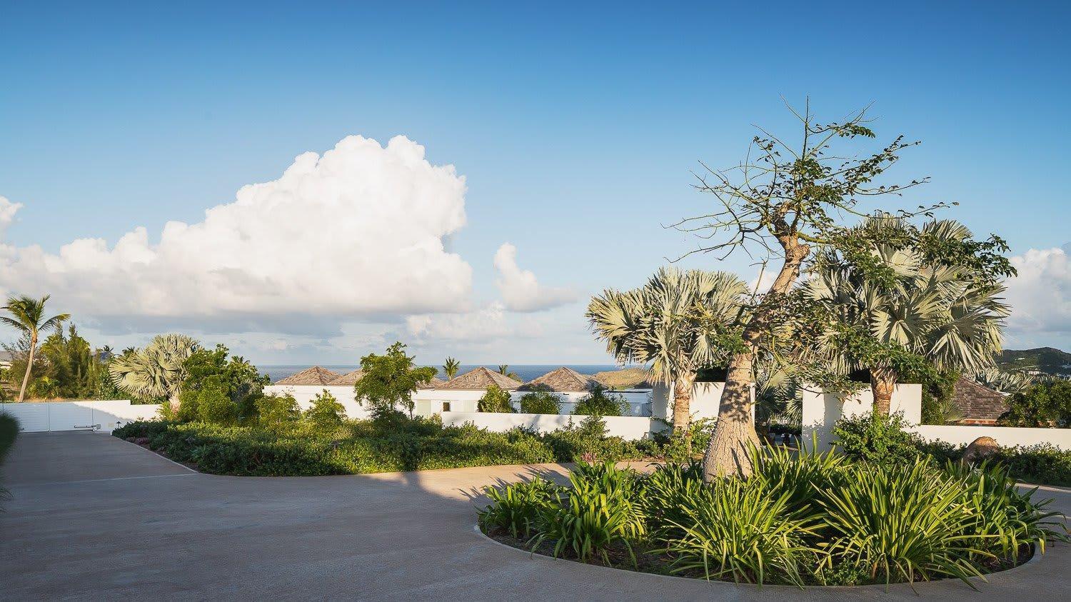 Ideally Located Prestigious Villa Toiny エクステリア 写真
