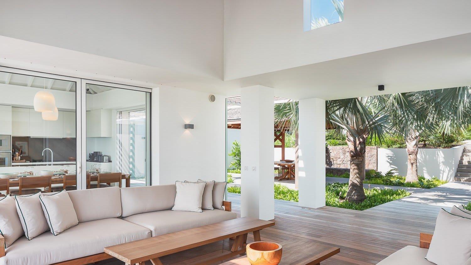Ideally Located Prestigious Villa Toiny エクステリア 写真