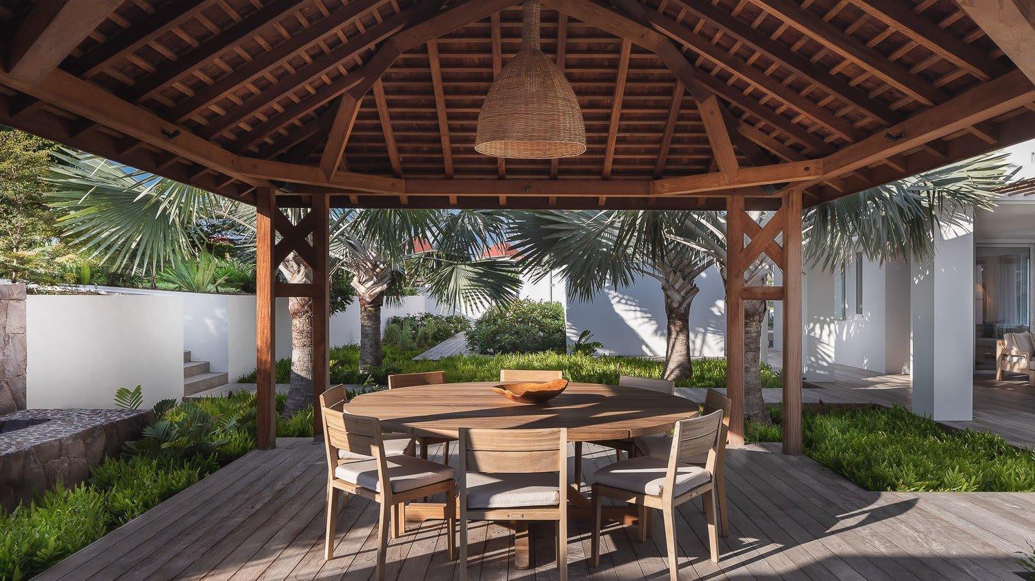 Ideally Located Prestigious Villa Toiny エクステリア 写真